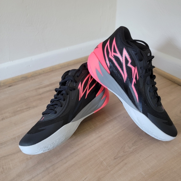 Puma sneakers MB.02 'Flare' size 10 US - Picture 6 of 8